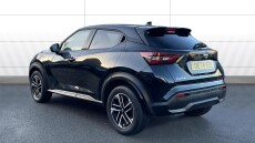 Nissan Juke 1.0 DiG-T N-Connecta 5dr Petrol Hatchback